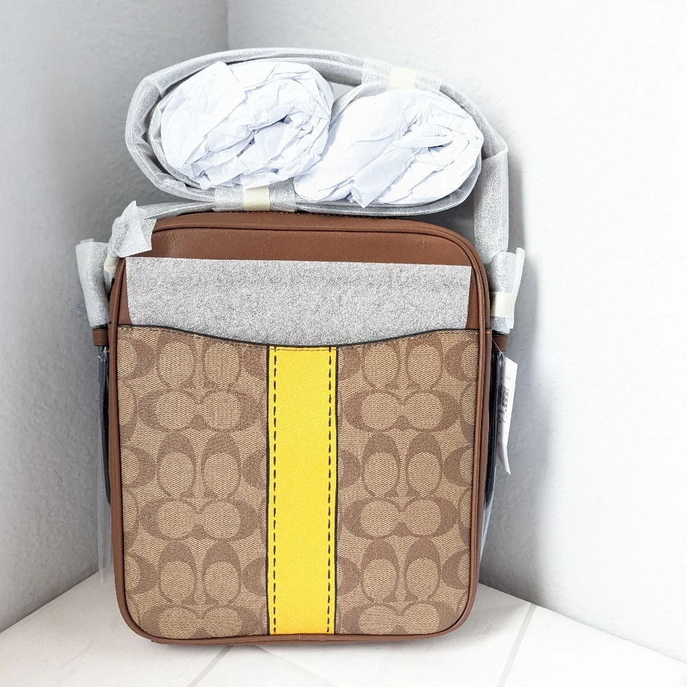 NWT Coach CH200 Hudson Crossbody 21 Signature Canvas&Leather Trompe L'oeil Print